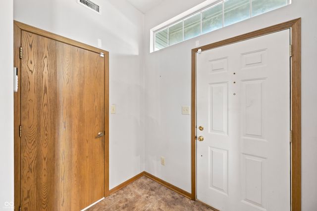 6352 Decatur Commons, Indianapolis, IN 46221