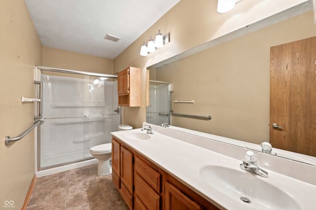 6352 Decatur Commons, Indianapolis, IN 46221