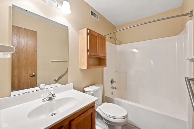 6352 Decatur Commons, Indianapolis, IN 46221