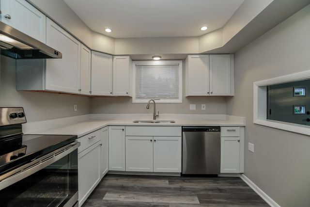 414 E Clearview Avenue, Columbus, OH 43085