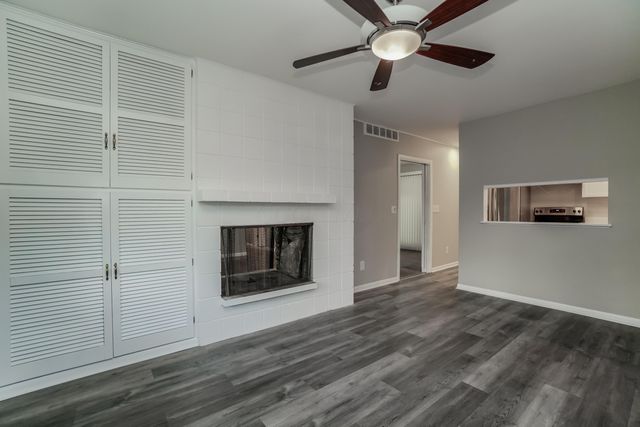 414 E Clearview Avenue, Columbus, OH 43085