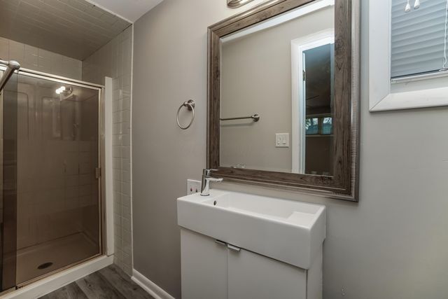 414 E Clearview Avenue, Columbus, OH 43085