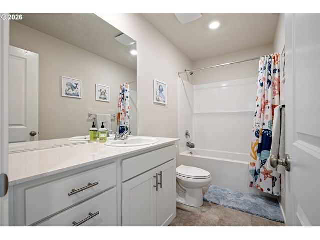 2259 30TH Pl, Springfield, OR 97477