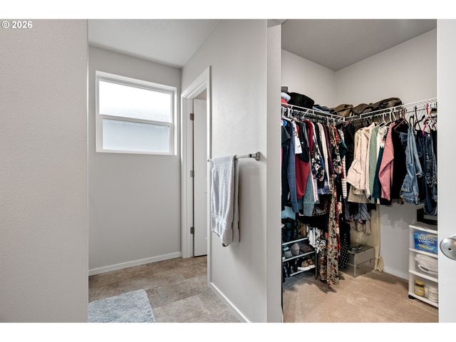 2259 30TH Pl, Springfield, OR 97477