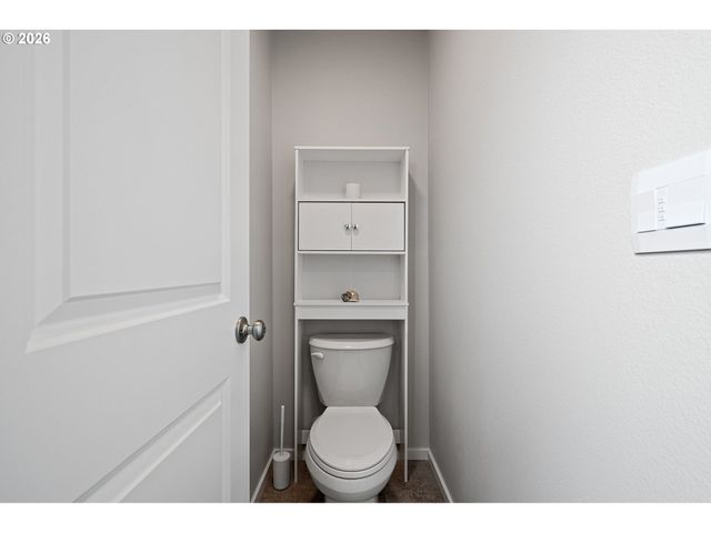 2259 30TH Pl, Springfield, OR 97477