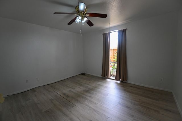 4629 Wild Indigo Street 581, Houston, TX 77027