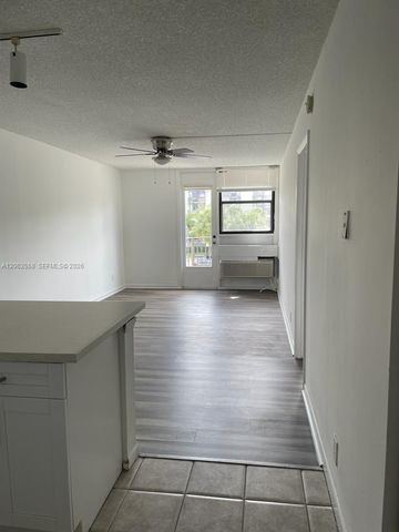 2771 Riverside Drive 307A, Coral Springs, FL 33065