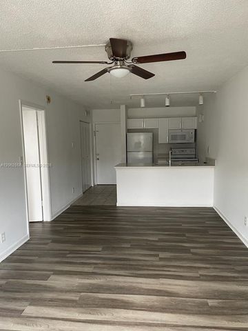 2771 Riverside Drive 307A, Coral Springs, FL 33065