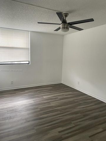 2771 Riverside Drive 307A, Coral Springs, FL 33065