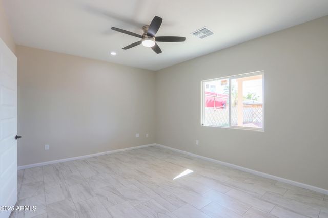 233 E Cedar Avenue, Casa Grande, AZ 85122