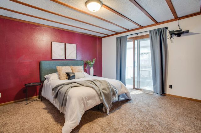 329 21st Street N, Fargo, ND 58102