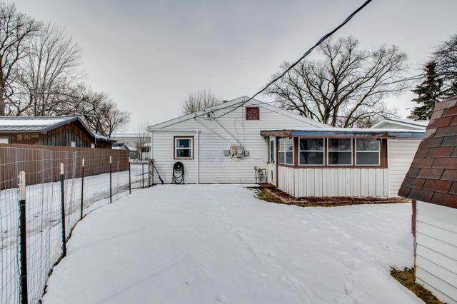 329 21st Street N, Fargo, ND 58102