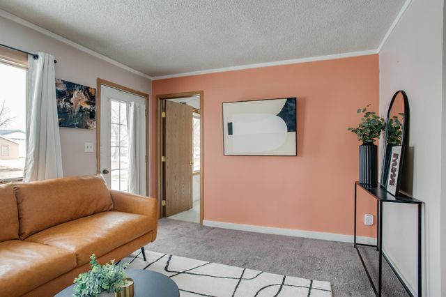 329 21st Street N, Fargo, ND 58102