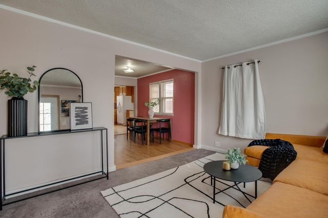 329 21st Street N, Fargo, ND 58102