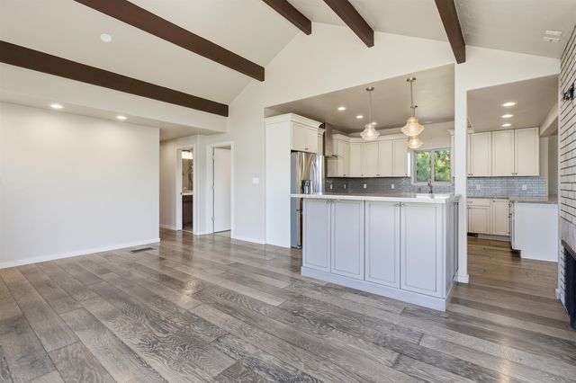 2110 Hodesha Way, Grand Junction, CO 81507