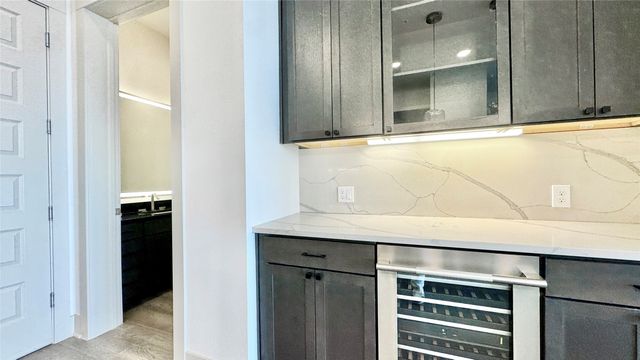 3330 Oak Grove Avenue 1303, Dallas, TX 75204