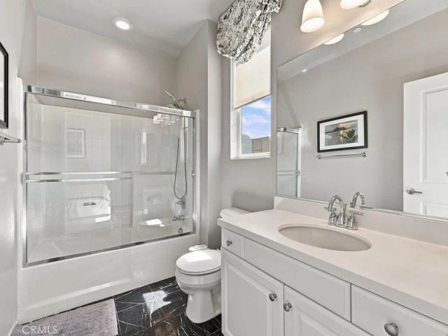 5440 Pacific Terrace 105, Hawthorne, CA 90250
