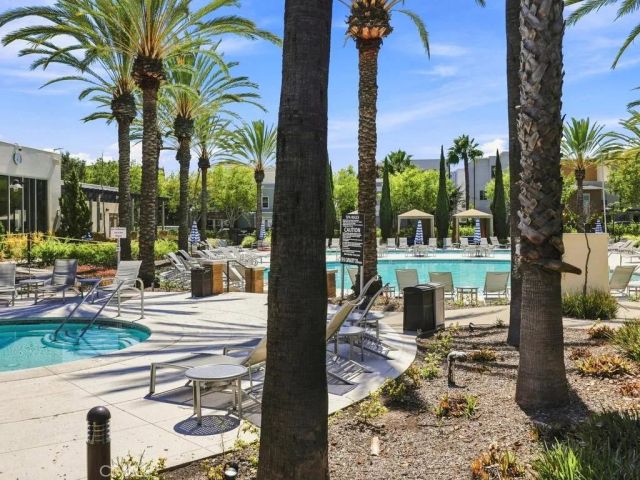 5440 Pacific Terrace 105, Hawthorne, CA 90250