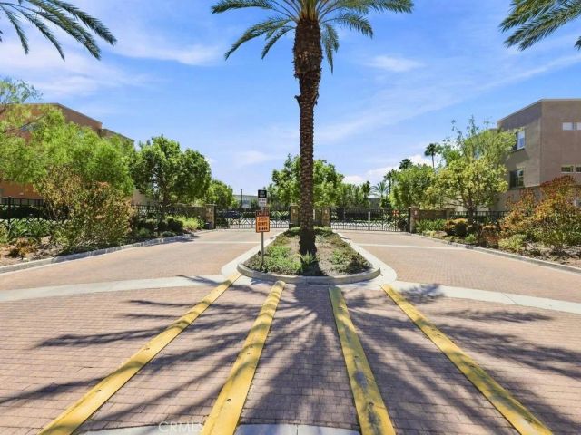 5440 Pacific Terrace 105, Hawthorne, CA 90250