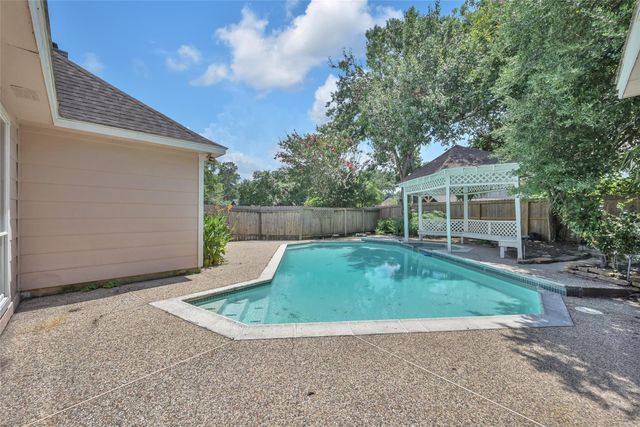 1803 Quiet Country Court, Houston, TX 77345