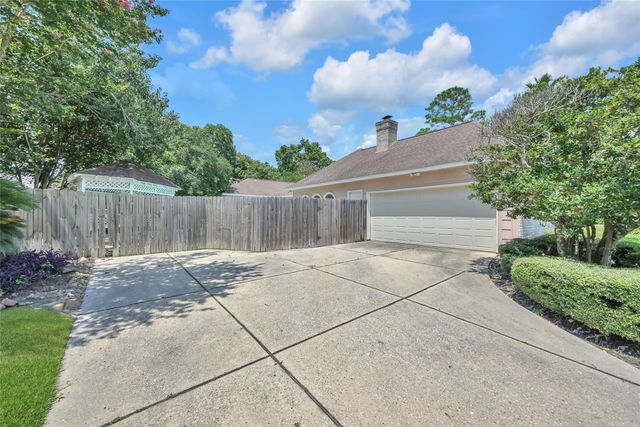 1803 Quiet Country Court, Houston, TX 77345