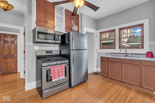 1005 Main Street, Beech Grove, IN 46107