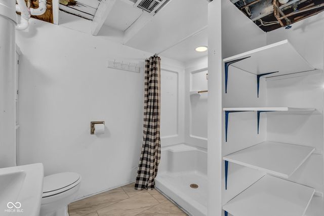 1005 Main Street, Beech Grove, IN 46107