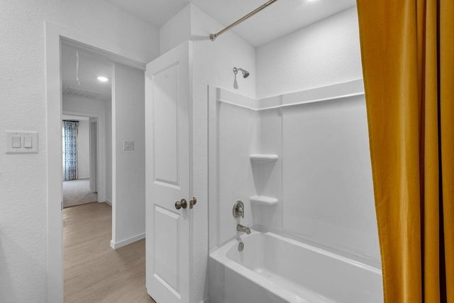 300 Tejas Trail, Waller, TX 77484