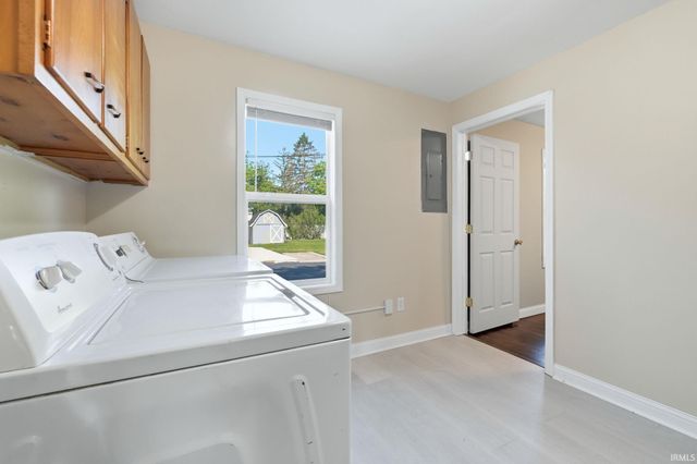 1829 Neuhaus Drive, Fort Wayne, IN 46808