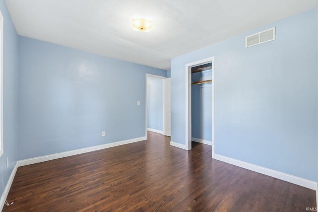 1829 Neuhaus Drive, Fort Wayne, IN 46808
