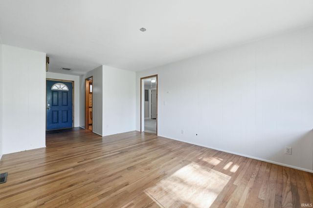 1829 Neuhaus Drive, Fort Wayne, IN 46808