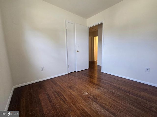11 GLENWOOD DR, Dover, DE 19904