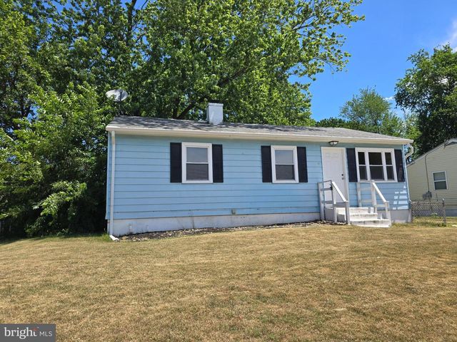 11 GLENWOOD DR, Dover, DE 19904