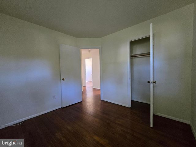 11 GLENWOOD DR, Dover, DE 19904