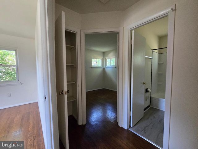 11 GLENWOOD DR, Dover, DE 19904