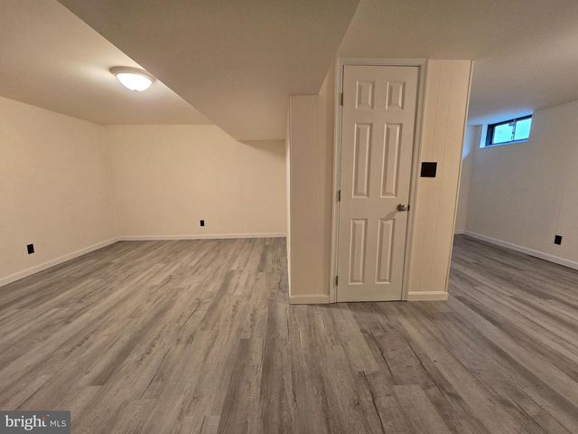 11 GLENWOOD DR, Dover, DE 19904