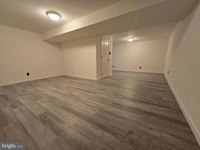 11 GLENWOOD DR, Dover, DE 19904