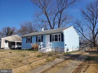 11 GLENWOOD DR, Dover, DE 19904