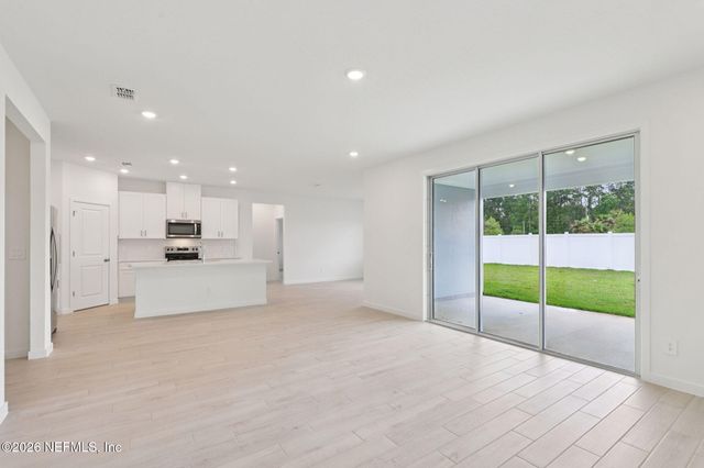 3047 HARDEN Drive, Jacksonville, FL 32218