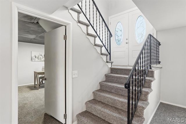 4636 Mehl Avenue, St Louis, MO 63129