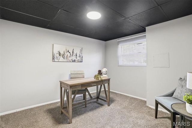 4636 Mehl Avenue, St Louis, MO 63129