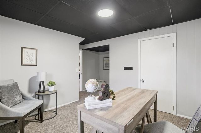 4636 Mehl Avenue, St Louis, MO 63129