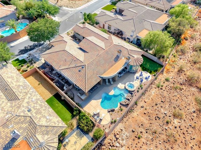 22 Starbrook Drive, Henderson, NV 89052