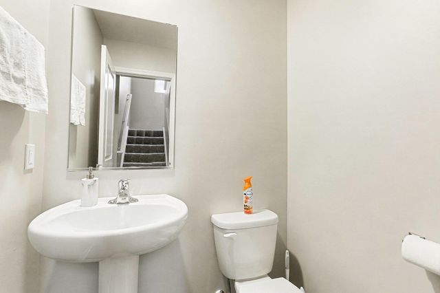 8690 Larkspur Lane, St. John, IN 46373