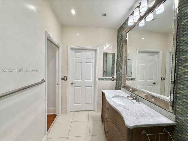 1135 Cliffrose Street, Hollywood, FL 33019
