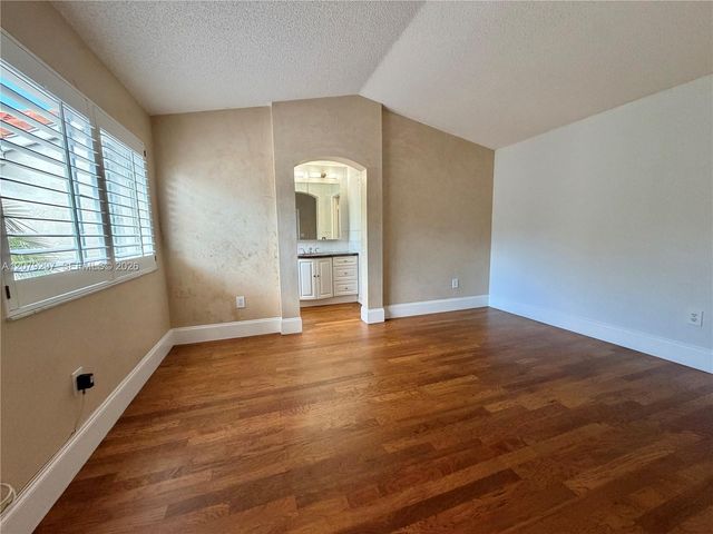 1135 Cliffrose Street, Hollywood, FL 33019