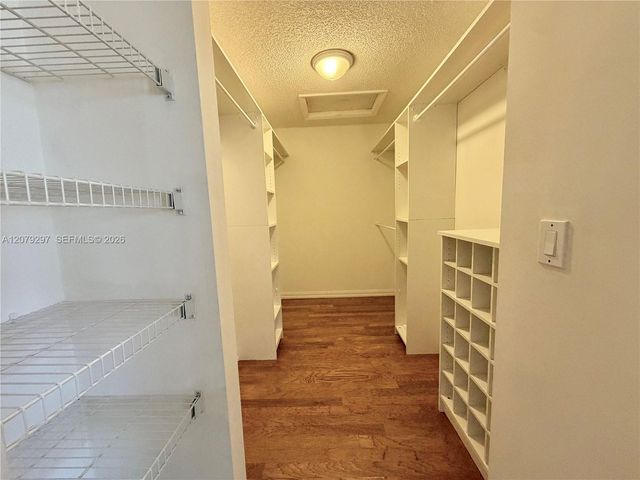 1135 Cliffrose Street, Hollywood, FL 33019