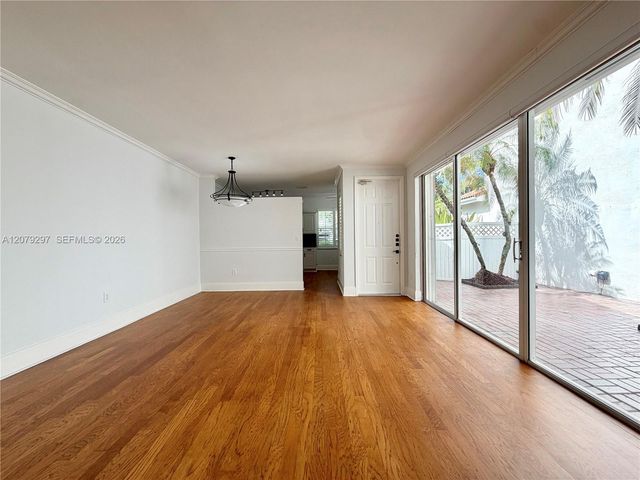 1135 Cliffrose Street, Hollywood, FL 33019