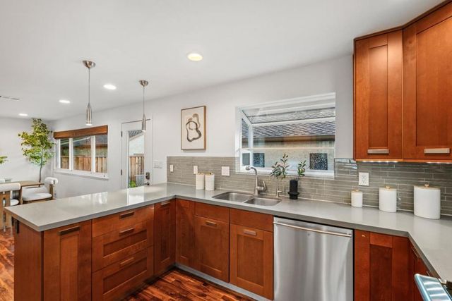 1031 Las Palmas Drive, Santa Clara, CA 95051