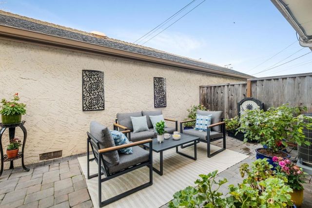 1031 Las Palmas Drive, Santa Clara, CA 95051